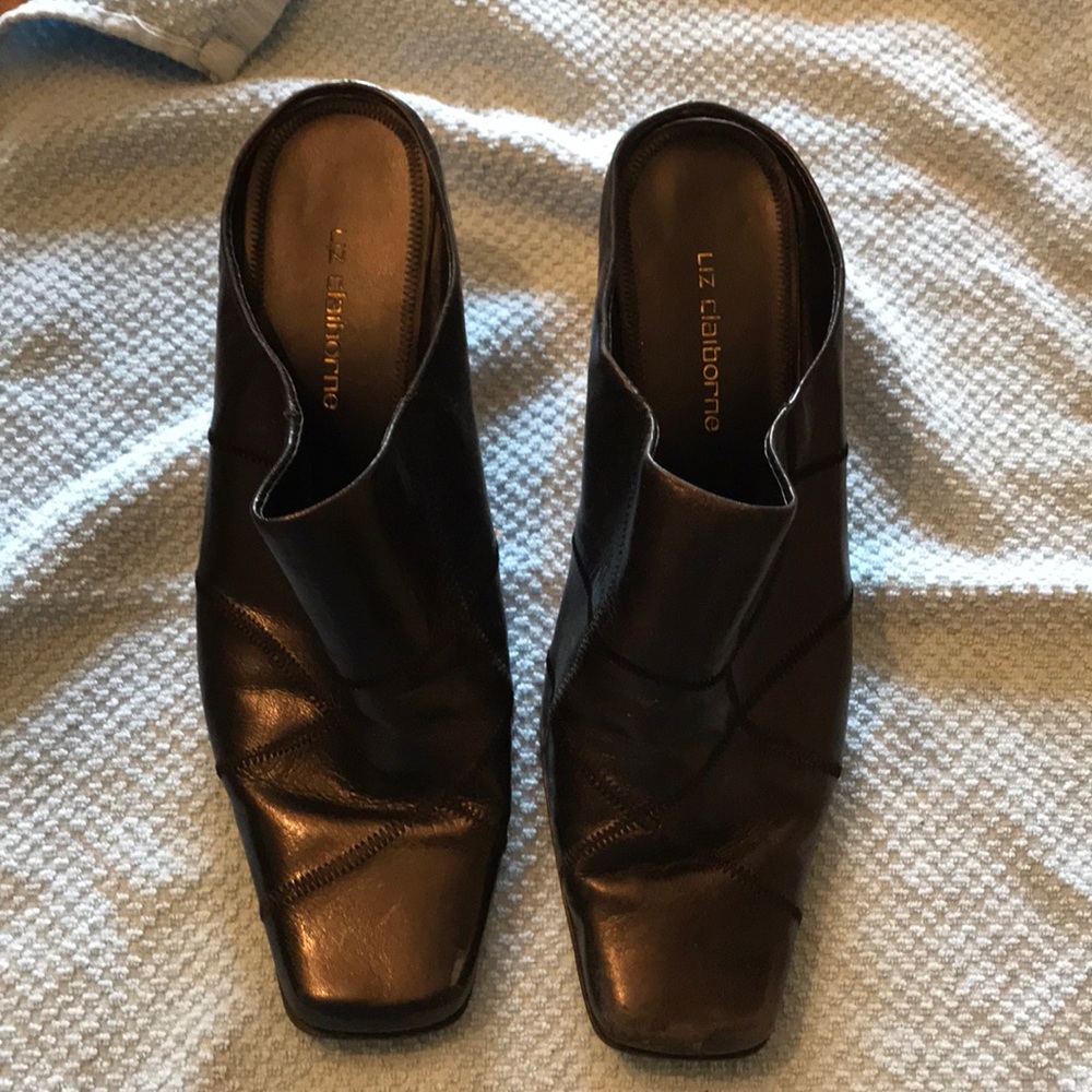 Liz Claiborne slide ankle boot